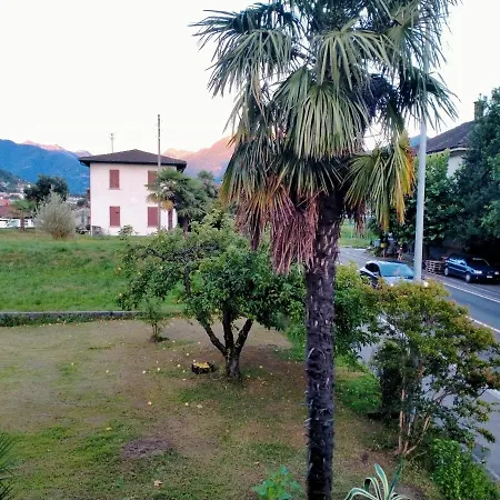 Private House Πανσιόν Riazzino